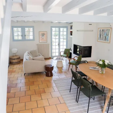 Maison De Charme,plage Et Foret, 6 Personnes