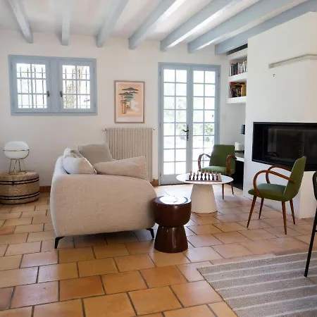Vakantiehuis Maison De Charme,plage Et Foret, 6 Personnes *